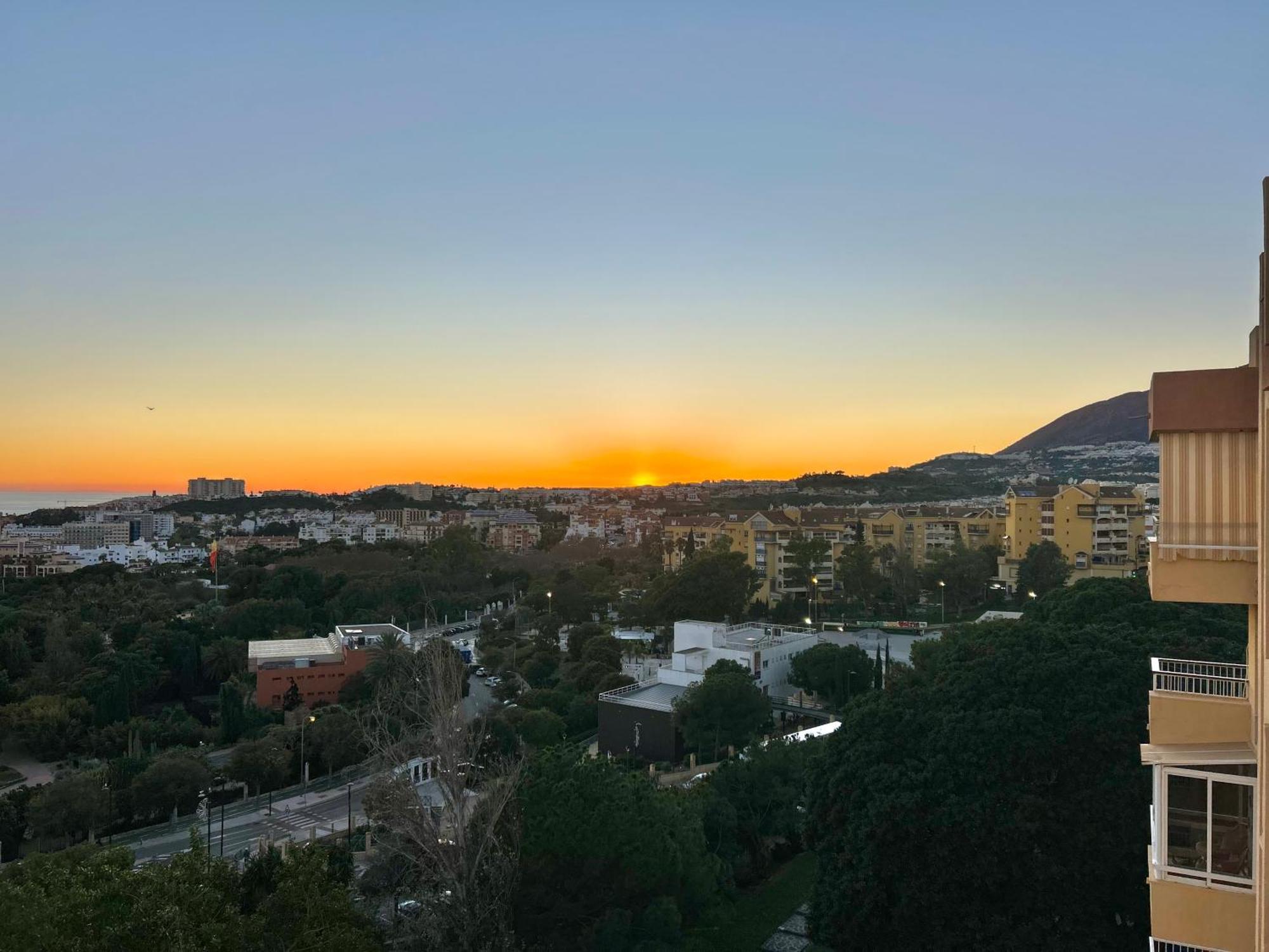 Acogedor Apartamento En Benalmadena Vistas Eksteriør bilde