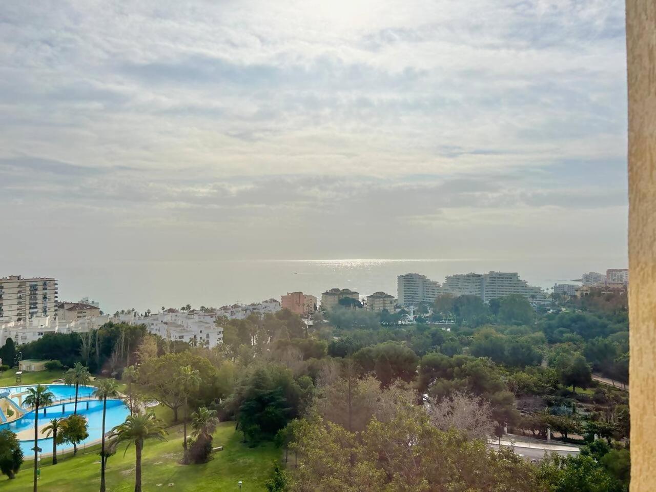 Acogedor Apartamento En Benalmadena Vistas Eksteriør bilde
